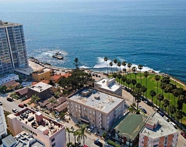 1040 Coast Blvd S - Photo Thumbnail 1