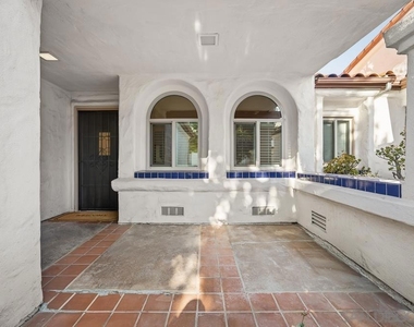 12242 Paseo Lucido - Photo Thumbnail 4