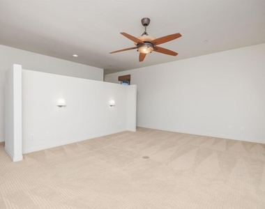 17429 Rancho Del Rio - Photo Thumbnail 24