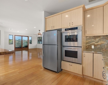 17429 Rancho Del Rio - Photo Thumbnail 18