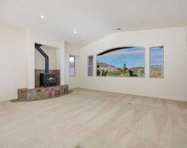 17429 Rancho Del Rio - Photo Thumbnail 12
