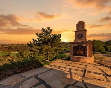 17429 Rancho Del Rio - Photo Thumbnail 3
