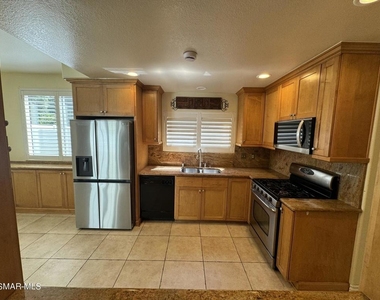 18635 Nathan Hill Drive - Photo Thumbnail 14