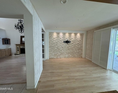 18635 Nathan Hill Drive - Photo Thumbnail 15