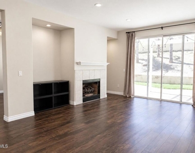 885 Aloe Lane - Photo Thumbnail 3