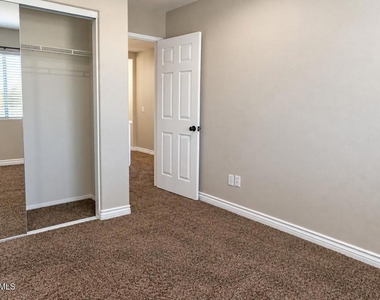885 Aloe Lane - Photo Thumbnail 10