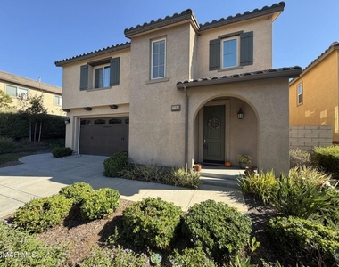 7124 Baneberry Avenue - Photo Thumbnail 1