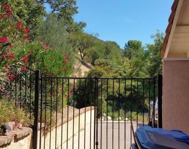 28625 Quaint Street - Photo Thumbnail 37