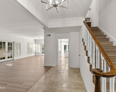 2938 Winding Lane - Photo Thumbnail 1