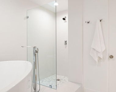 47 N Kavenish Drive - Photo Thumbnail 30