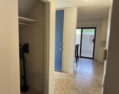 48728 Desert Flower Drive - Photo Thumbnail 9