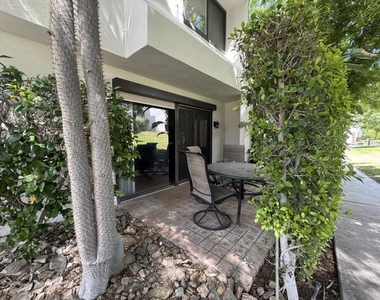 48728 Desert Flower Drive - Photo Thumbnail 30