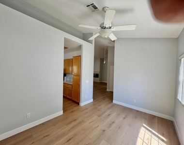 79130 Ocotillo Drive - Photo Thumbnail 11