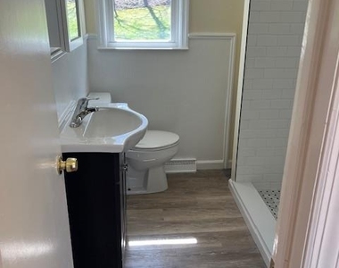 177 North Plank Road - Photo Thumbnail 3