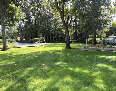 8 Tree Hollow Lane - Photo Thumbnail 15