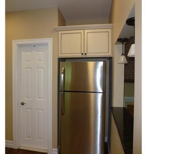 60 Elysian Avenue - Photo Thumbnail 7