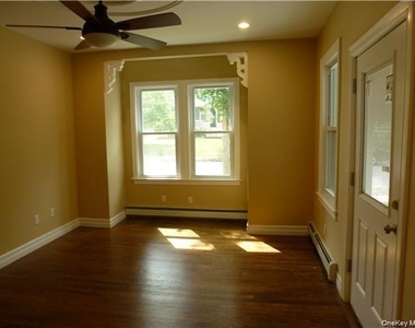 60 Elysian Avenue - Photo Thumbnail 4