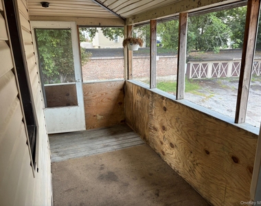 358 North Street - Photo Thumbnail 8