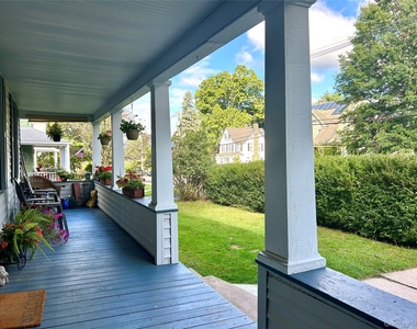 148 Franklin Avenue - Photo Thumbnail 9