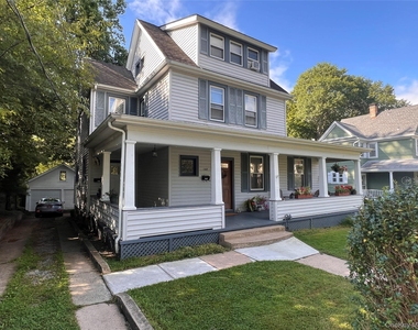 148 Franklin Avenue - Photo Thumbnail 8