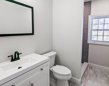 13 Woodland Lane - Photo Thumbnail 11