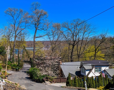 13 Woodland Lane - Photo Thumbnail 13