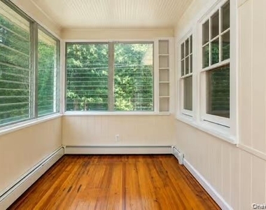 130 Whitlock Road - Photo Thumbnail 9