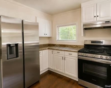 130 Whitlock Road - Photo Thumbnail 4