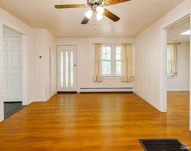 130 Whitlock Road - Photo Thumbnail 8