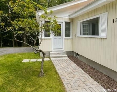 130 Whitlock Road - Photo Thumbnail 13