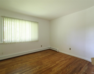 168 Shear Hill Road - Photo Thumbnail 12
