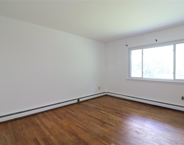 168 Shear Hill Road - Photo Thumbnail 11