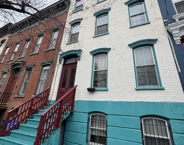 130 Grand Street - Photo Thumbnail 13