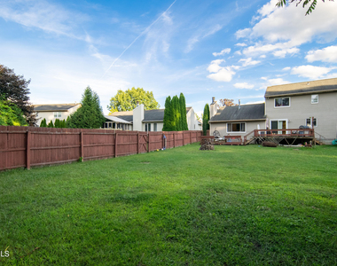 31 Berkshire Drive - Photo Thumbnail 71