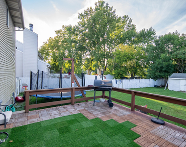 31 Berkshire Drive - Photo Thumbnail 62