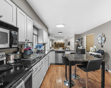 31 Berkshire Drive - Photo Thumbnail 25