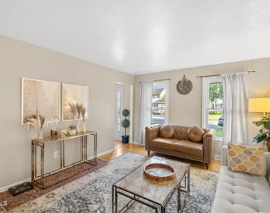 31 Berkshire Drive - Photo Thumbnail 7