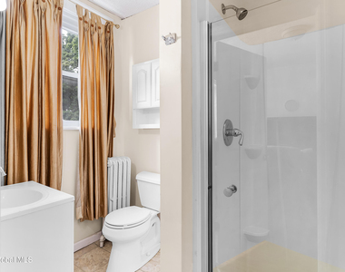 2209 15th Street - Photo Thumbnail 13