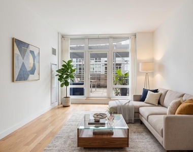 555 W 59th Street - Photo Thumbnail 1