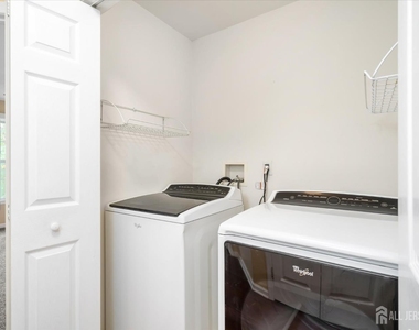 80 Tennyson Road - Photo Thumbnail 18