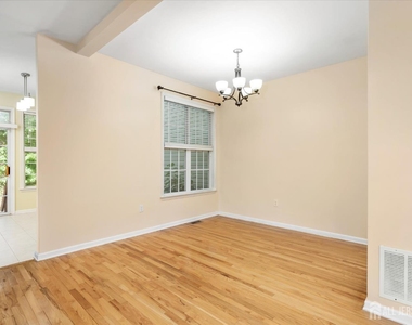 80 Tennyson Road - Photo Thumbnail 8