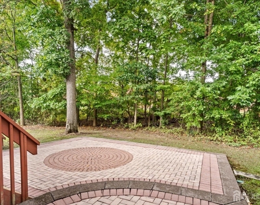 80 Tennyson Road - Photo Thumbnail 35