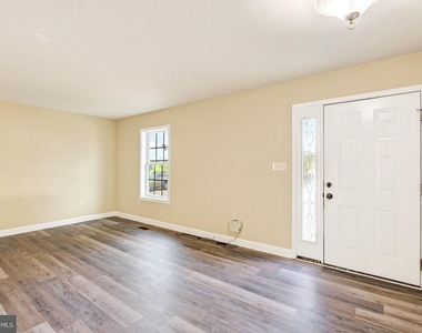 514 Hotchkiss - Photo Thumbnail 2