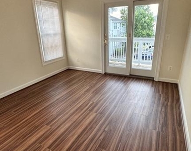 11021 Folksie Court - Photo Thumbnail 15