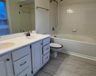 11021 Folksie Court - Photo Thumbnail 25