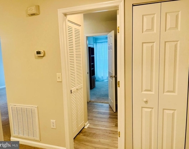 1049 Gardenview Loop - Photo Thumbnail 21