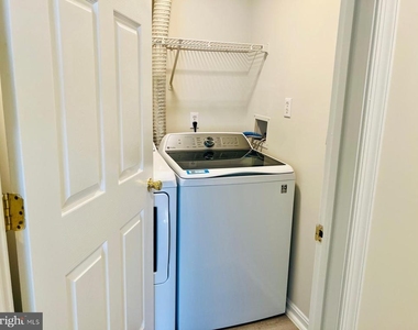1049 Gardenview Loop - Photo Thumbnail 22