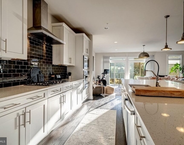 1312 White Feldspar Terrace Se - Photo Thumbnail 23