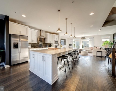 1312 White Feldspar Terrace Se - Photo Thumbnail 18