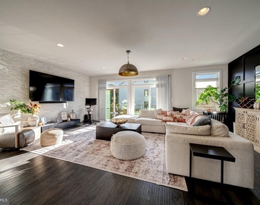 1312 White Feldspar Terrace Se - Photo Thumbnail 10